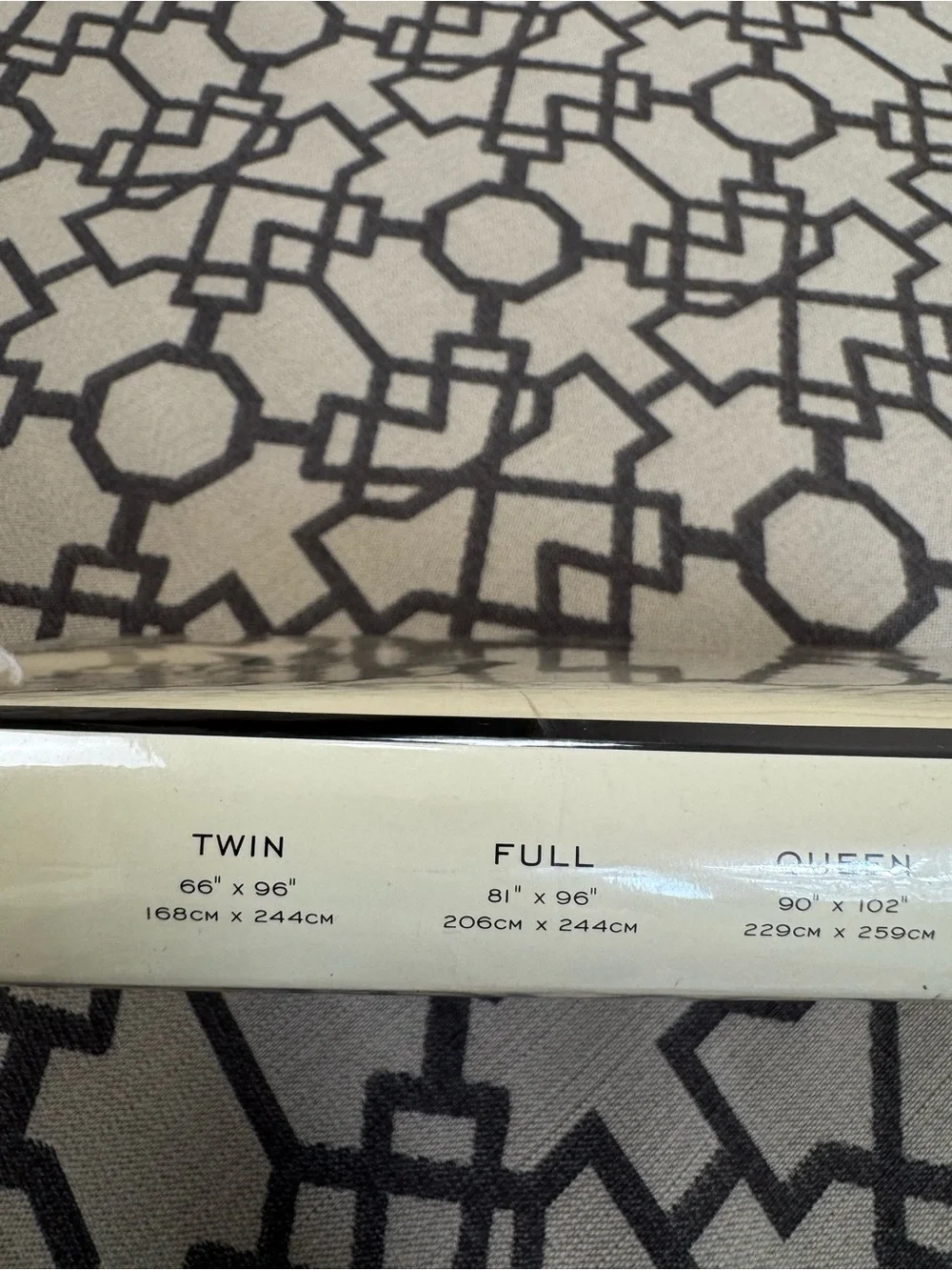 NWT Bloomingdale’s Full Flat Sheet Millennium 100% Cotton Sateen 312 TC Straw